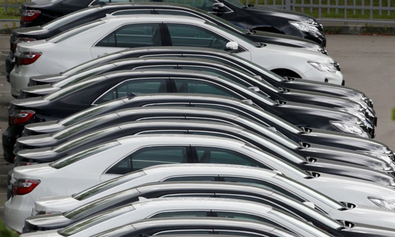 Продажи в России в марте слегка увеличились благодаря правительственным субсидиям