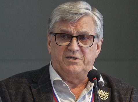 Тихонов: Спортсмены жируют на деньги народа, которого все обдирают как липку