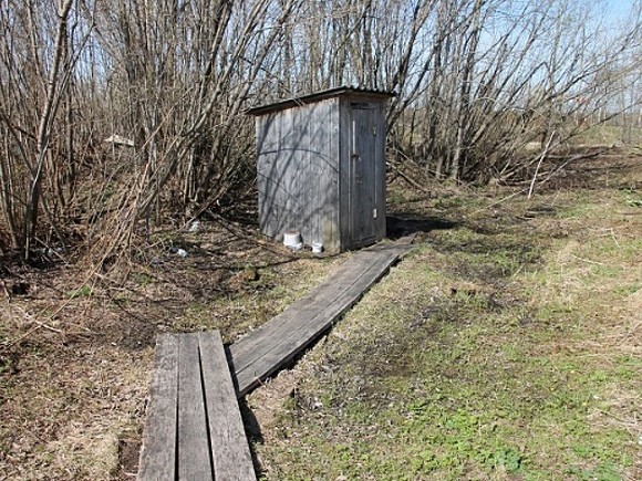 &laquo;Велика Россия, а некуда&raquo;: в соцсетях обсуждают статистику доступа россиян к канализации