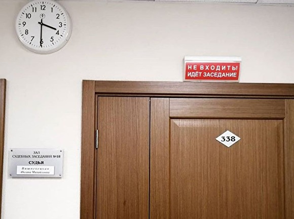 В Петербурге от имени &laquo;Путина&raquo; сообщили о минировании шести судов