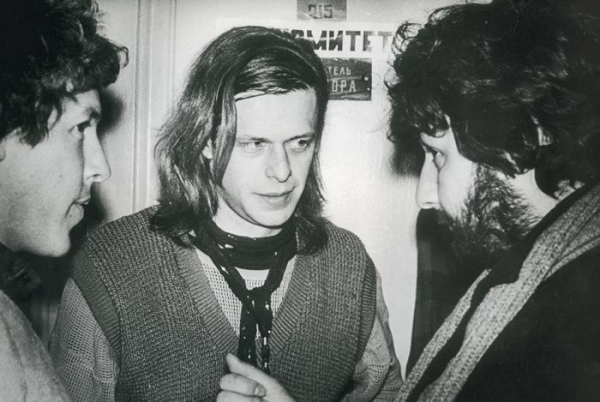 Как власть в СССР запрещала рок-музыку и зарабатывала на ней миллионы