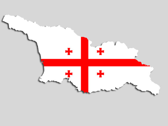 Режим сам приучает людей к тому, что между его словом и делом — пропасть