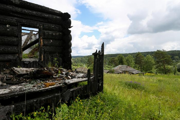 Как погибают брошенные на Урале железнодорожные деревни и почему их не расселяют