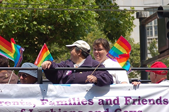 В Свердловской области суд признал, что гомофобный комментарий возбуждает ненависть