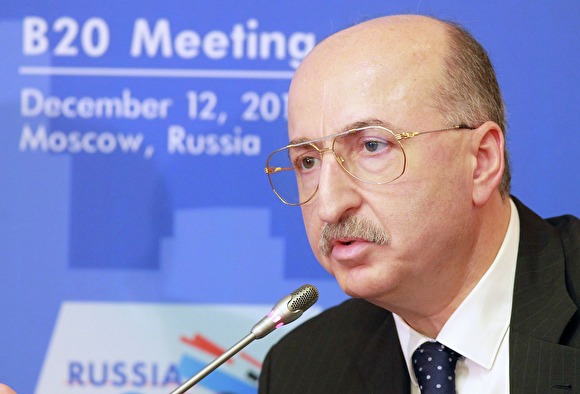 Основатель &laquo;Вимм-Билль-Данн&raquo; решил не приезжать в РФ после обысков ФСБ