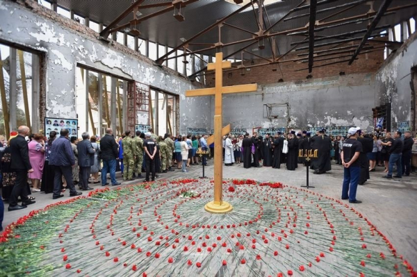 «Есть повышенное внимание СМИ, а власть хочет забыть о теракте»