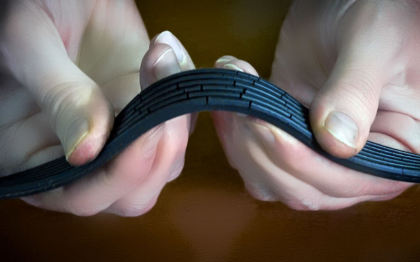 Чем грозит обрыв ремня генератора и что с этим делать