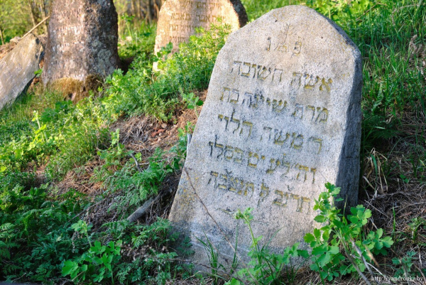 В Полоцке под фундамент пустят старые надгробия с кладбища