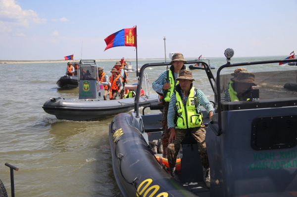 Военно-морской флот в степях Монголии