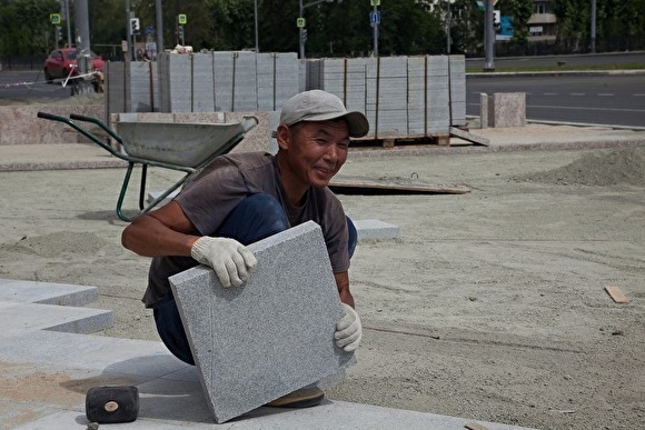 Большинство россиян высказались за ограничение притока гастарбайтеров