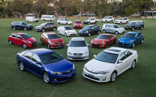 Стало известно какие легковые автомобили в России наиболее популярны среди молодых людей