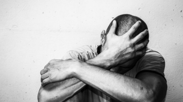 Россия - в тройке лидеров по числу самоубийств