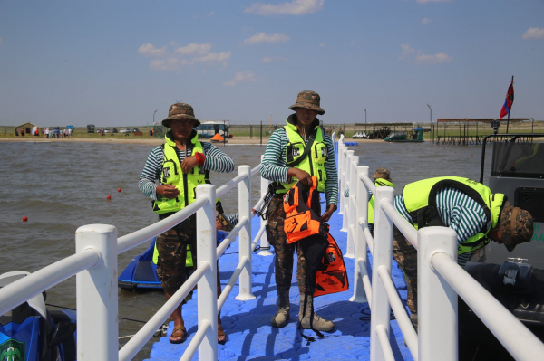 Военно-морской флот в степях Монголии