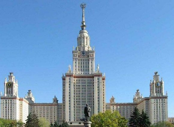 Четырех студентов задержали на Дне открытых дверей МГУ