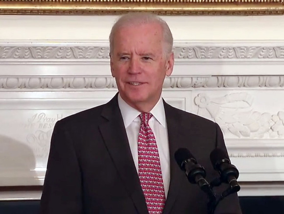 Байден рассказал о том, как Трамп злоупотребляет властью