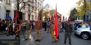 Украинцы возмущены «вечером памяти» Бандеры, устроенный в Киеве неонацистами