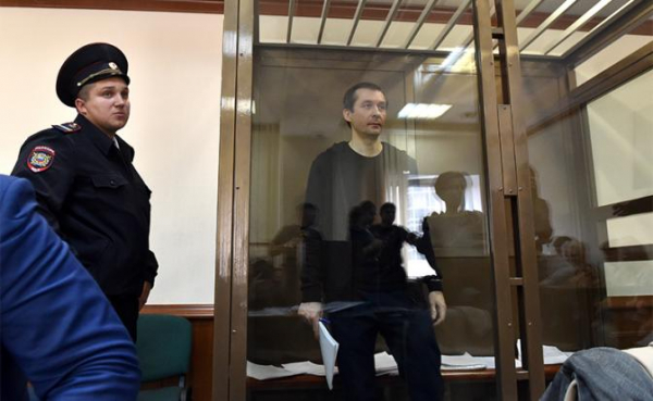 Россия оказалась в заложниках у &laquo;золотых полковников&raquo;