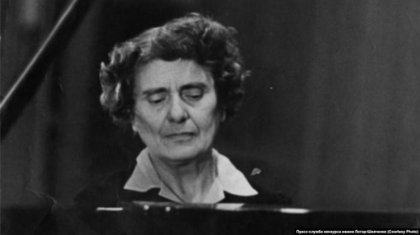 «Играла на любых досках, чтобы не забыть». Пианистка бежала от фашизма и попала в ГУЛАГ