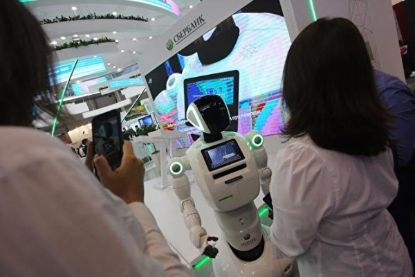 &laquo;Углубление пропасти внутри элиты, между элитой и населением &mdash; взрывоопасно&raquo;