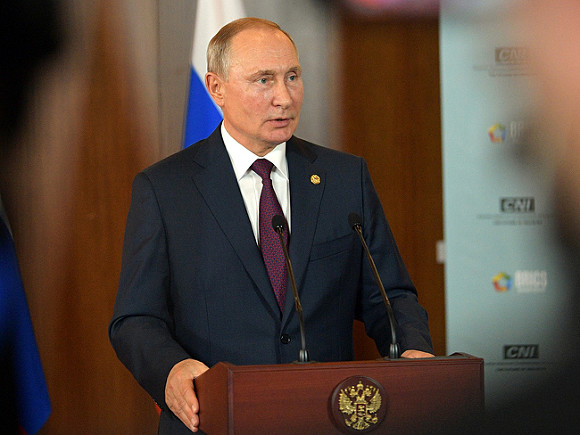 Из Кремля России не видно