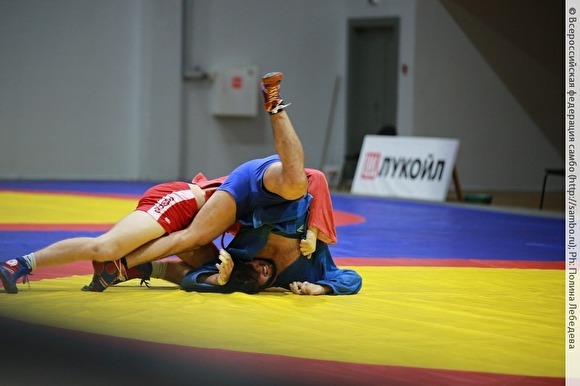 В Ингушетии соревнования по самбо завершились массовой дракой с участием зрителей