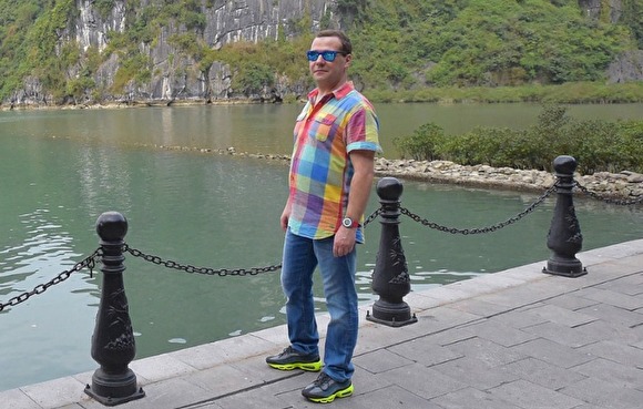 Медведеву понравилась идея снизить порог беспошлинного ввоза посылок