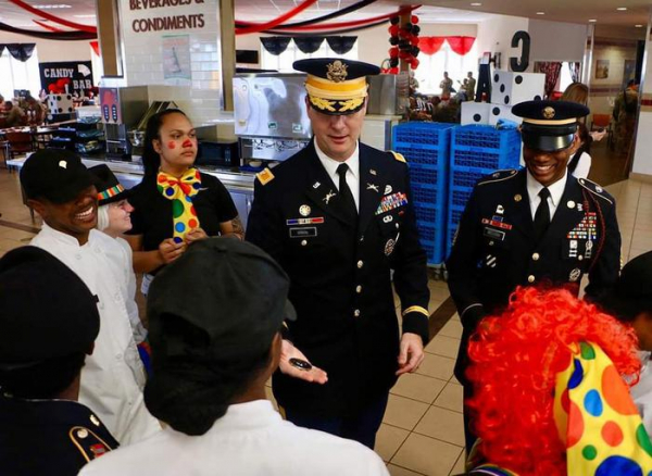 День благодарения в армии США