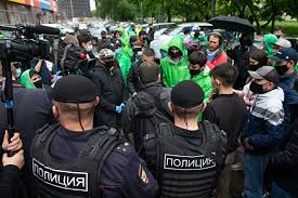 В офис &laquo;Открытой России&raquo; снова нагрянули с обысками