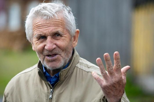 &laquo;Больницы закрывают, школы сокращают, а по телевизору говорят &mdash; все хорошо&raquo;