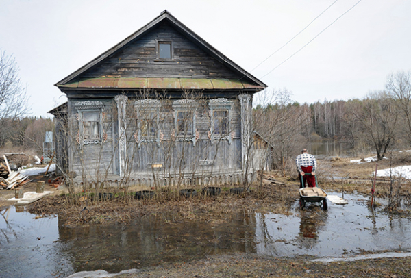 Названы регионы, где больше всего людей проживает за чертой крайней бедности
