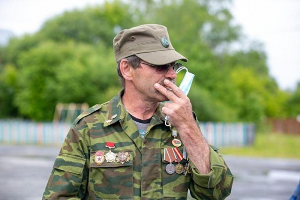 &laquo;Больницы закрывают, школы сокращают, а по телевизору говорят &mdash; все хорошо&raquo;