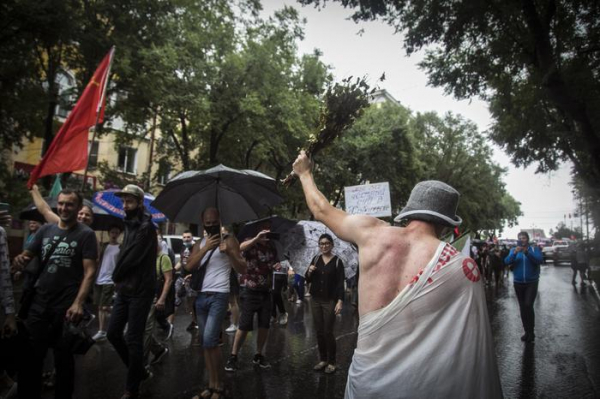 Перед концом империи