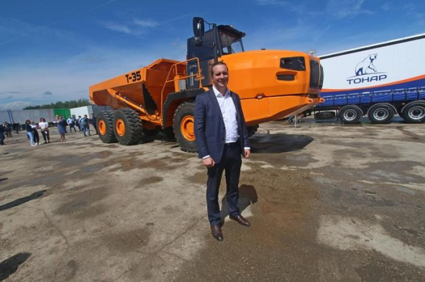 &laquo;Тонар&raquo; представила свой первый шарнирно-сочлененный самосвал Тонар Т-35